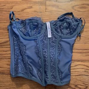 Urban blue size M corset. Good condition. Great going out top!